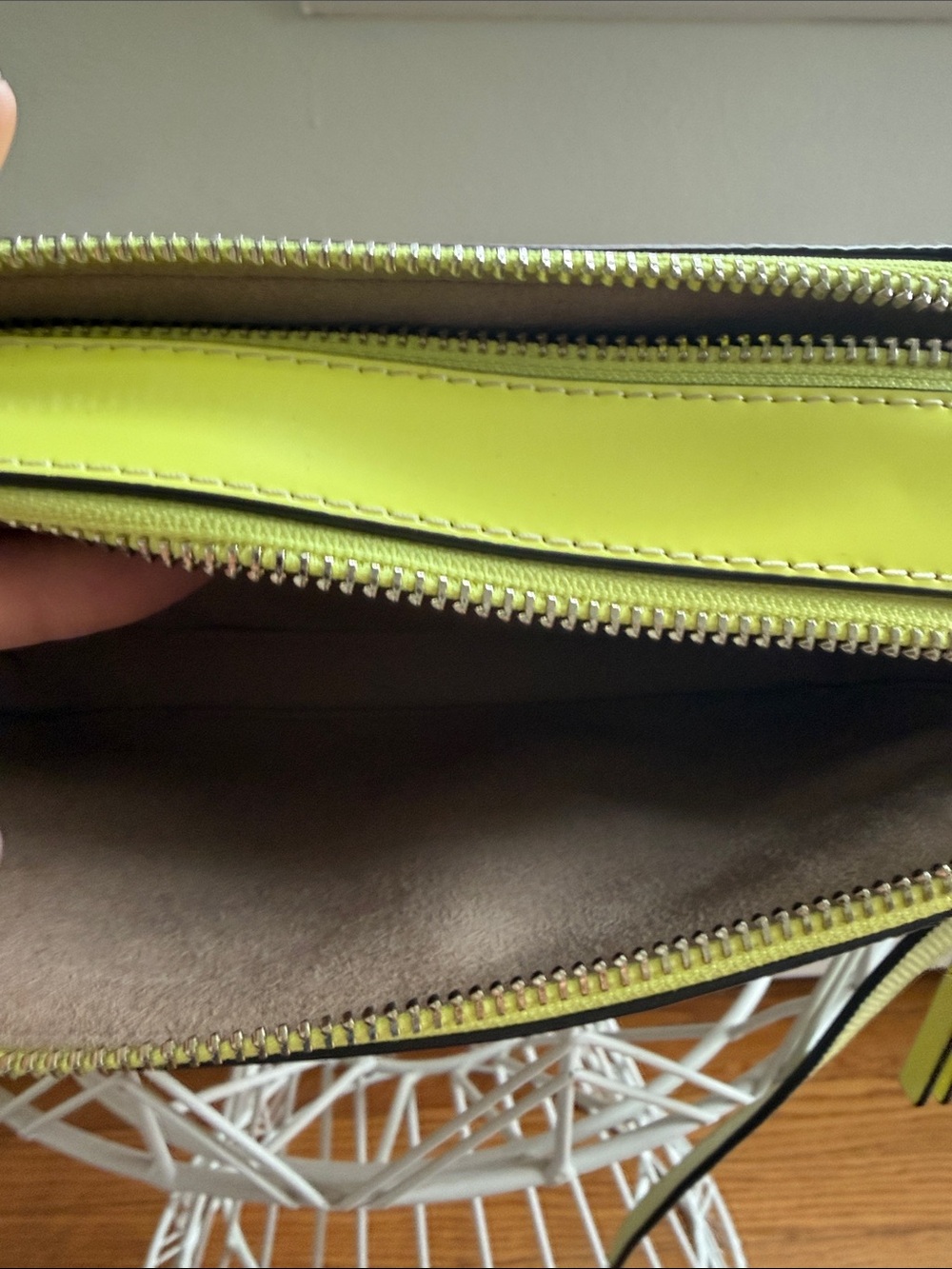 Tory Burch Lime Green Raffia Crossbody Camera Bag with Braided Strap - Picture 7 of 11